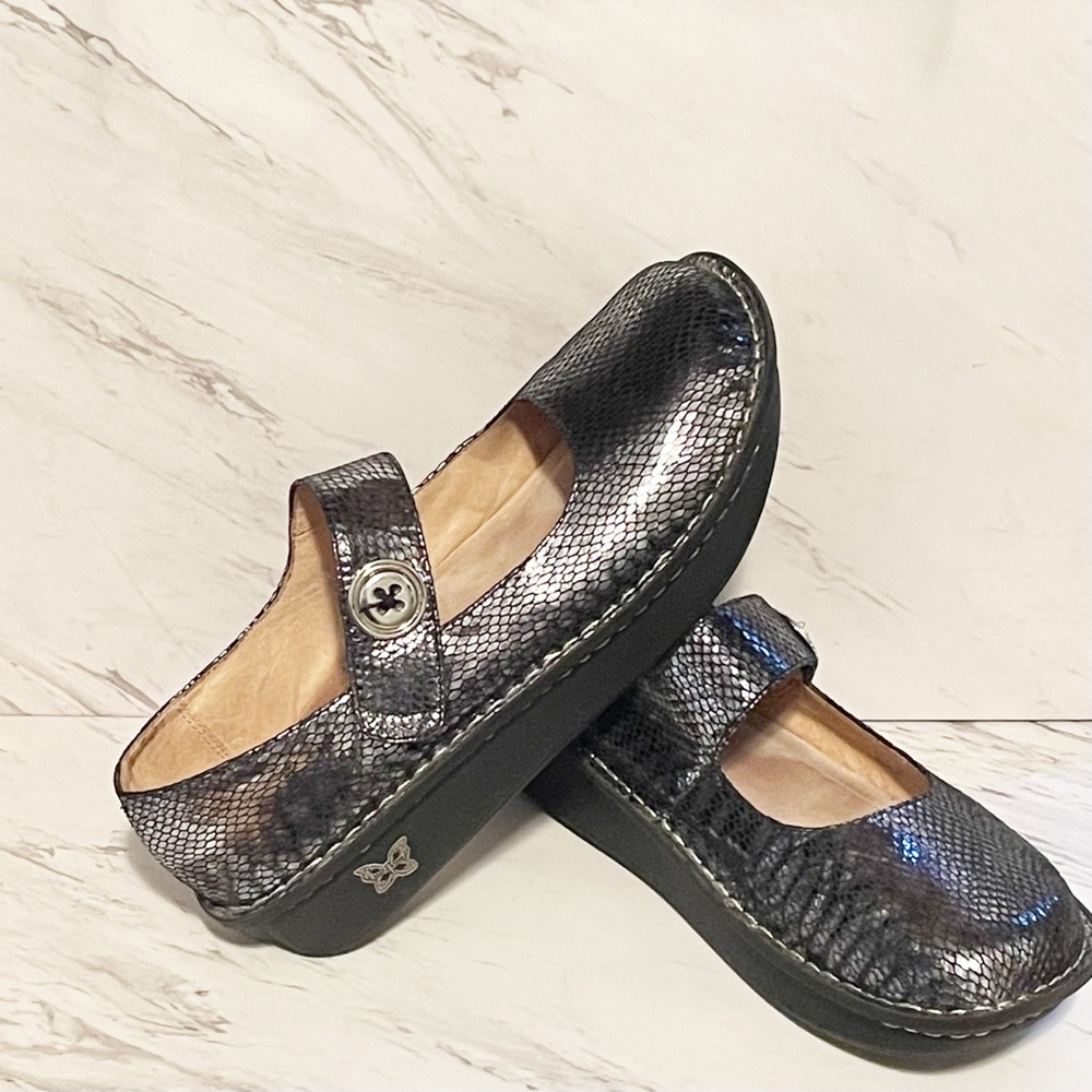 Alegria Shoes Size 10.5 / 42